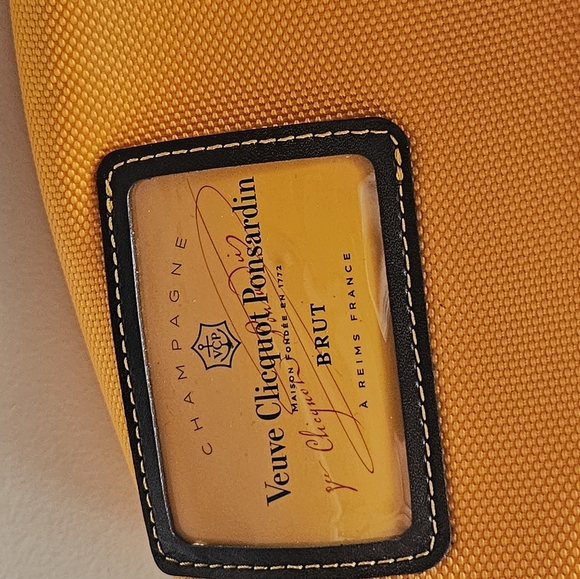 Assorted Wine Bottle Gift Bags - Picture 13 of 15